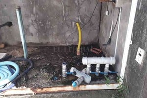 ELLITORAL_349824 |  Archivo El Litoral Como una verdadera  peste  el mal se extiende y azota viviendas en Sauce Viejo, Rincón y todo el corredor de la costa.