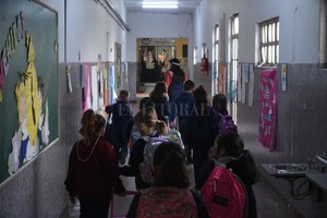 ELLITORAL_401837 |  Flavio Raina Todos a clases. En la escuela Luis María Drago esta semana pudieron volver a la presencialidad plena primero, segundo y tercer grado.