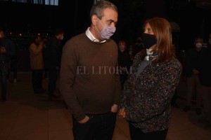 Guillermo Di Salvatore Javkin cerró el acto de presentación de una lista del FAP en Santa Fe. También habló su par de Santo Tomé, Daniela Qüesta.