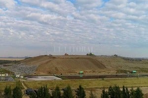 Fernando Nicola Los residuos generados en Santo Tomé terminan en la montaña de basura del relleno sanitario.
