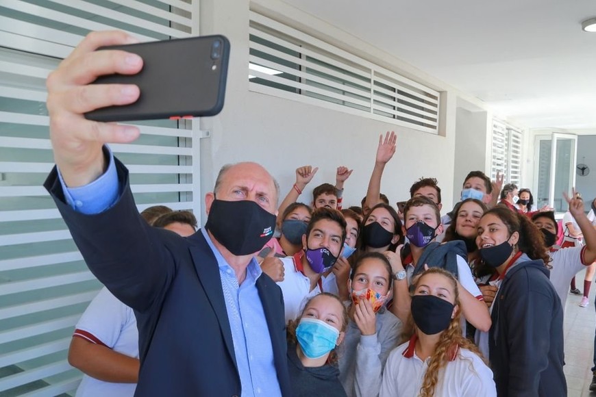 ELLITORAL_438501 |  Gentileza Para el gobernador,  la conectividad es un derecho para el acceso a la educación