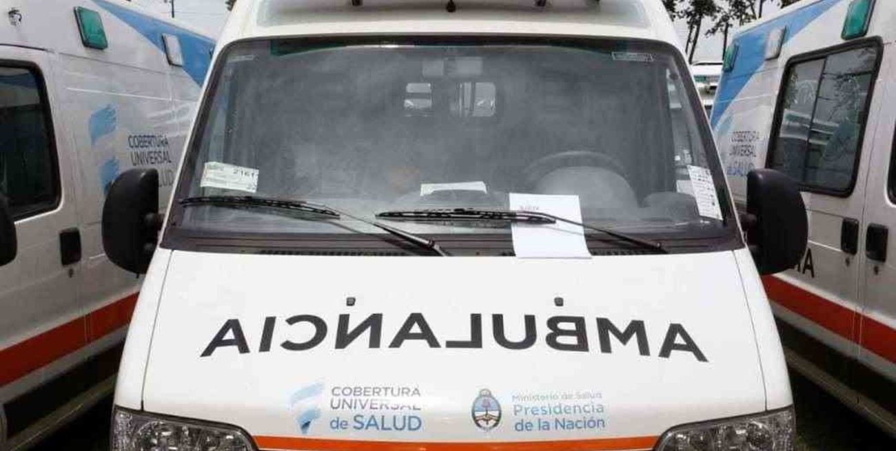 El gobierno nacional distribuirá 36 ambulancias a centros de Sanidad de Fronteras y de Salud Turísticos