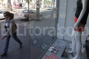 ELLITORAL_45775 | Pablo Aguirre / Guillermo Di Salvatore. Acciones. Sé que el Estado está desbordado y que no hay recursos ilimitados en seguridad, pero no vemos un plan de acción eficaz , se quejó un comerciante.