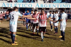 ELLITORAL_416978 |  Archivo Argentino y Colón de San Justo. Dos muy buenos equipos en un torneo superior.