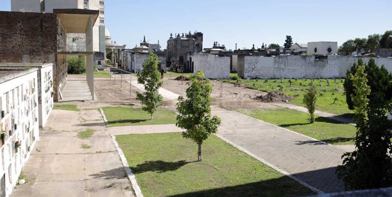 El Cementerio Municipal ya luce las  primeras obras de acondicionamiento