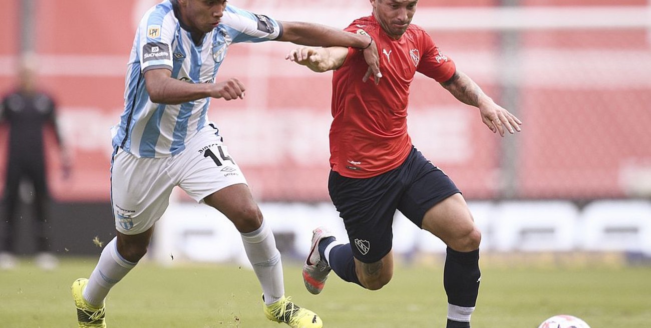 Independiente perdió con Atlético Tucumán y complicó su clasificación