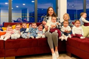 ELLITORAL_356185 |  Gentileza Christina Ozturk con sus 11 hijos.