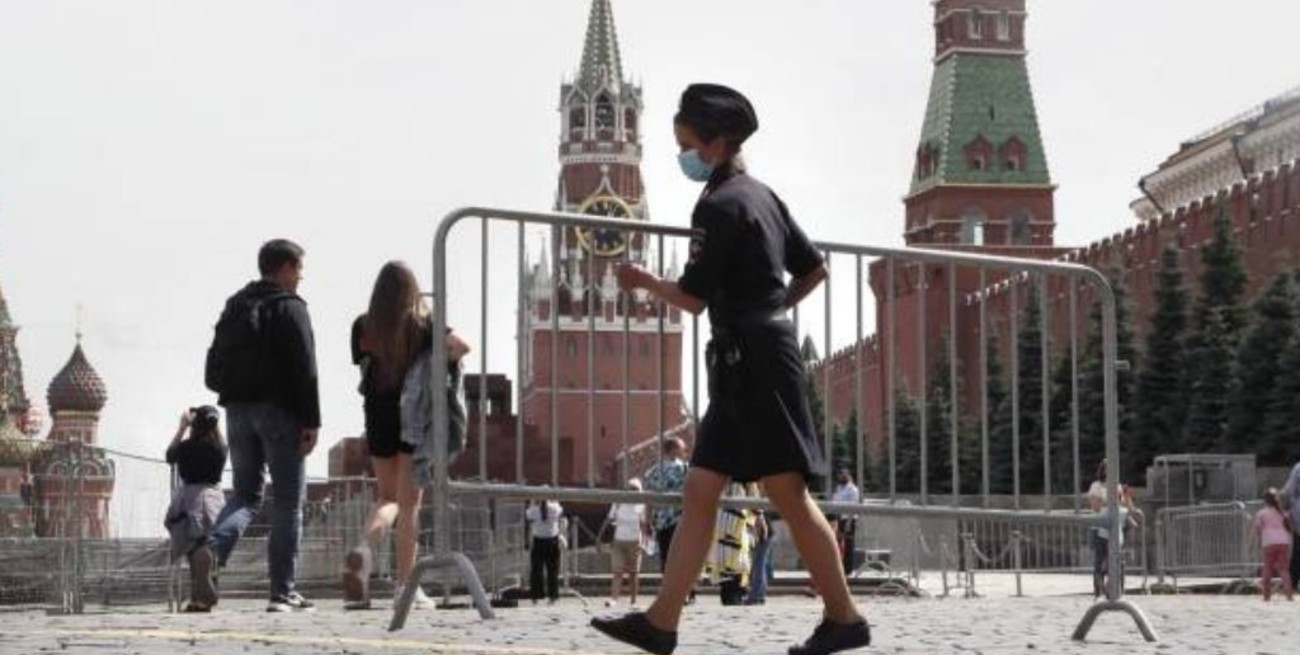 Más de mil muertes y un nuevo récord de contagios de covid en Rusia