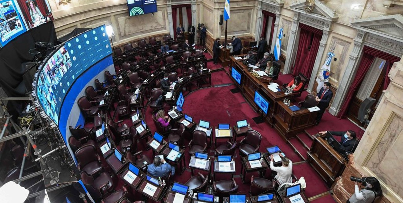 Avanza en el Senado la firma de la declaración de rechazo a Chile por demarcación de plataforma continental
