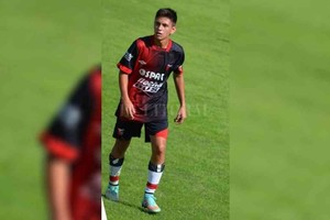 Archivo El más conocido. Tomás Moschion, nacido en Coronda, es un mediocampista que ya fue promovido por Eduardo Domínguez en su anterior paso como DT de Colón.