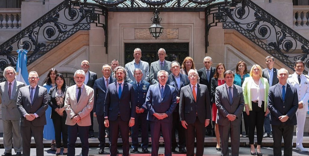 NA El presidente Alberto Fernández encabezó el lanzamiento de la Mesa de Trabajo Interministerial  Agenda Malvinas 40 años .