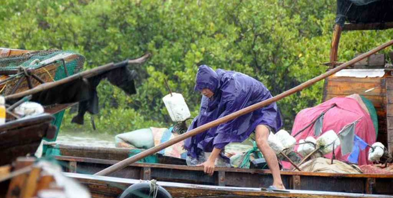 El tifón Chanthu sacude China y causa daños en Taiwán