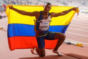 Imagen ilustrativa Álex Quiñónez, de 32 años, se había coronado campeón en las pruebas de 100 y 200 metros planos en el Campeonato Iberoamericano de Atletismo de 2012 en Venezuela, lo que le permitió clasificar a los Juegos Olímpicos de Londres de ese año, donde logró llegar a la final y perfilarse como una nueva figura del deporte ecuatoriano.