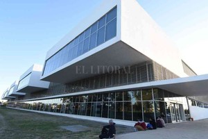 El Litoral Tras el violento suceso, la víctima recibió asistencia médica en el hospital Iturraspe.