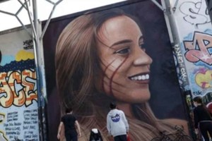 Gentileza Realizaron un mural en memoria de la joven.