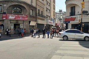 ELLITORAL_330404 |  Gentileza