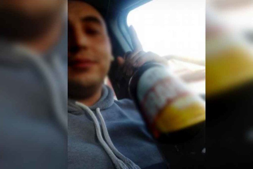 ELLITORAL_377261 |  Gentileza Así se lo veía al conductor en el video que subió previo al accidente.