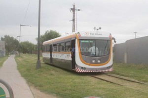 ELLITORAL_155906 |  Archivo El Litoral / Flavio Raina Este jueves, vecinos y automovilistas vieron a la formación circular por las vías