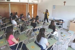 Docentes y alumnos de la UCSF regresaron a las aulas  