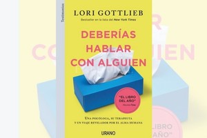 Captura de Internet Deberías Hablar con Alguien de Lori Gottlieb es un consejo, una especie de despertador, una notificación en la pantalla de tu celular que dice algo como ¡Che! Sí, vos. Podés hablar con los demás sobre lo que te está pasando.