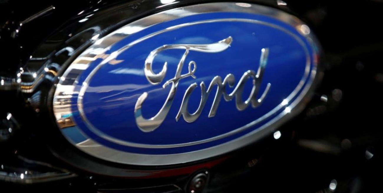 Ford retirará del mercado tres millones de vehículos por irregularidades en sus airbags