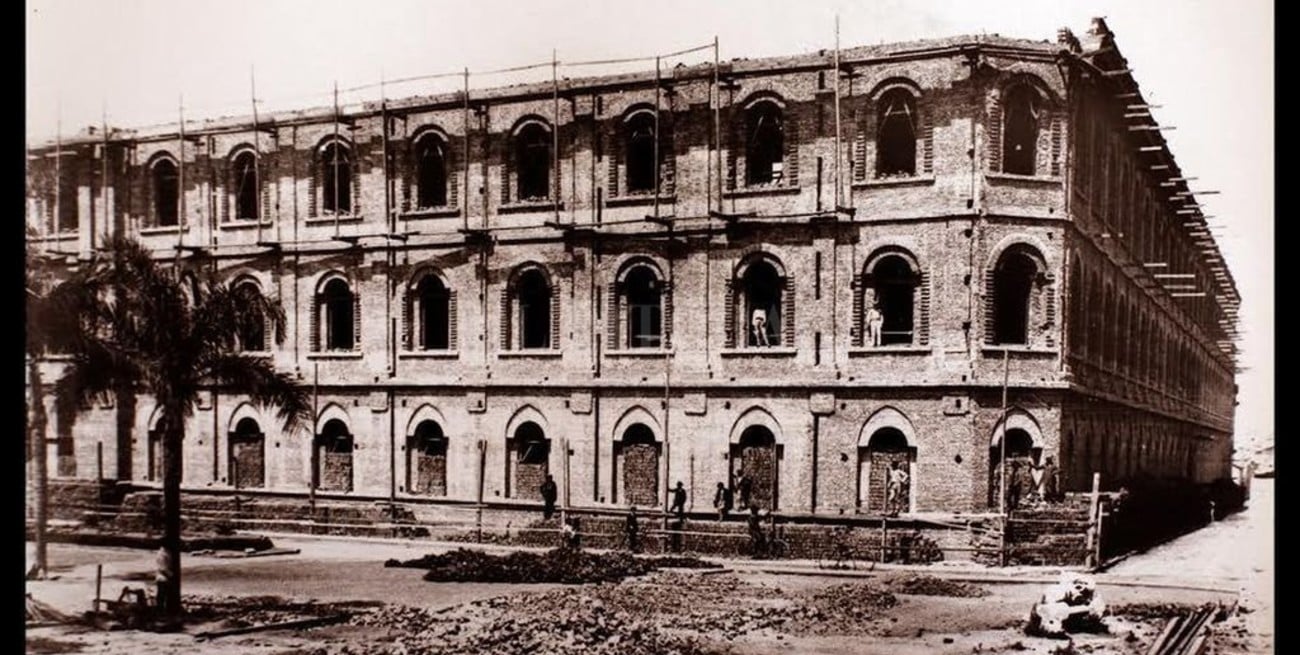 Historia e imágenes del Colegio más antiguo de la Argentina