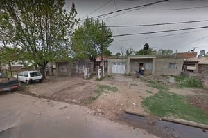 ELLITORAL_417725 |  Captura digital - Google Maps Street View Calle México al 1700.