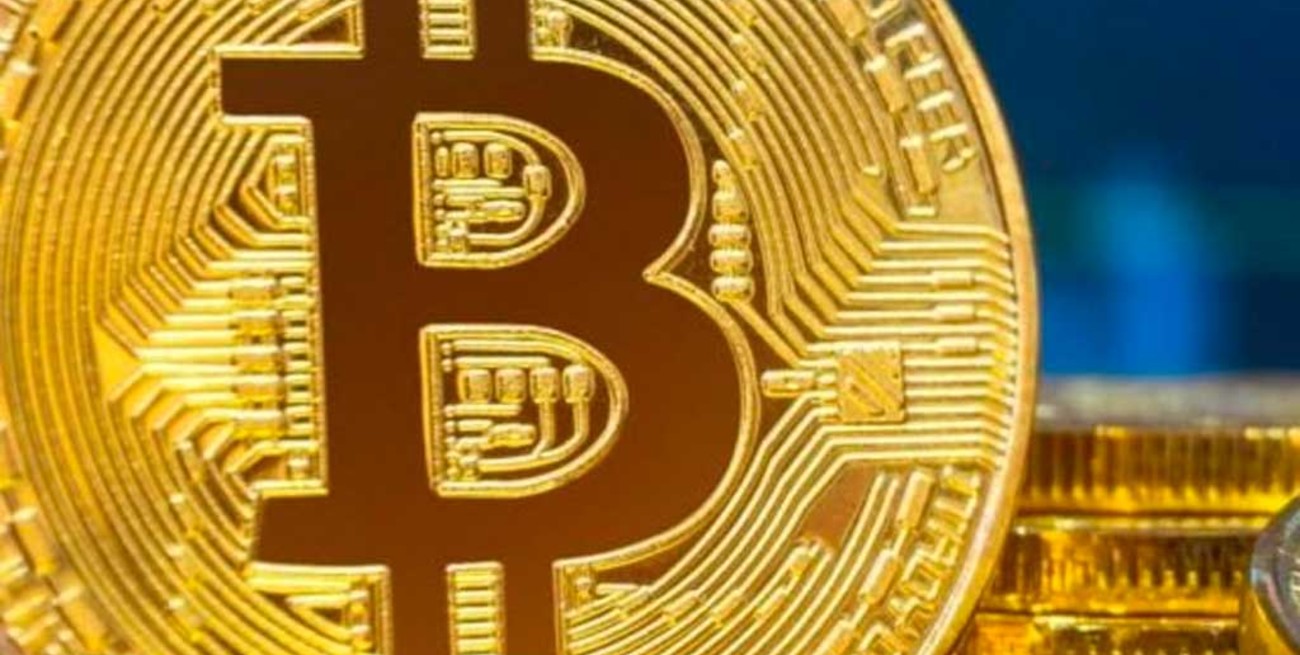 Bitcoin superó este jueves los 38.000 dólares