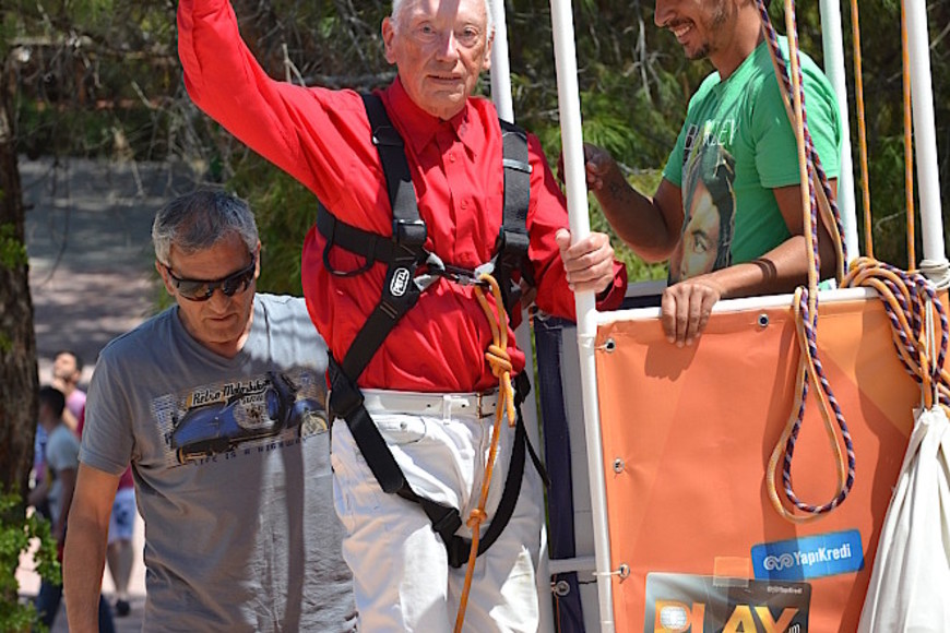 ELLITORAL_418953 |  Gentileza