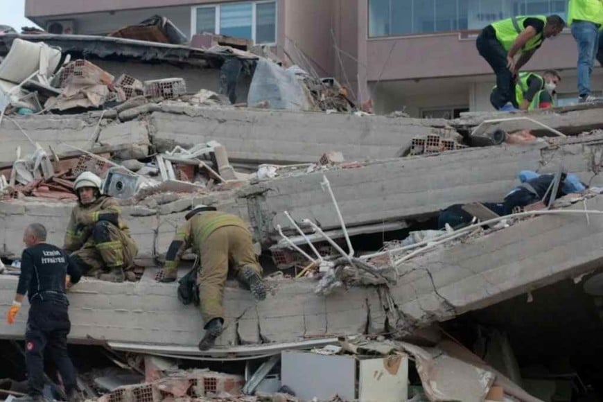 ELLITORAL_334637 | Gentileza