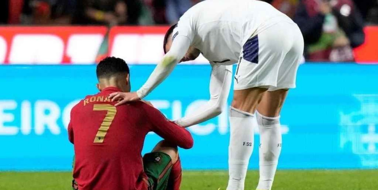 Portugal cayó ante Serbia y deberá jugar repechaje para llegar al Mundial de Qatar 2022