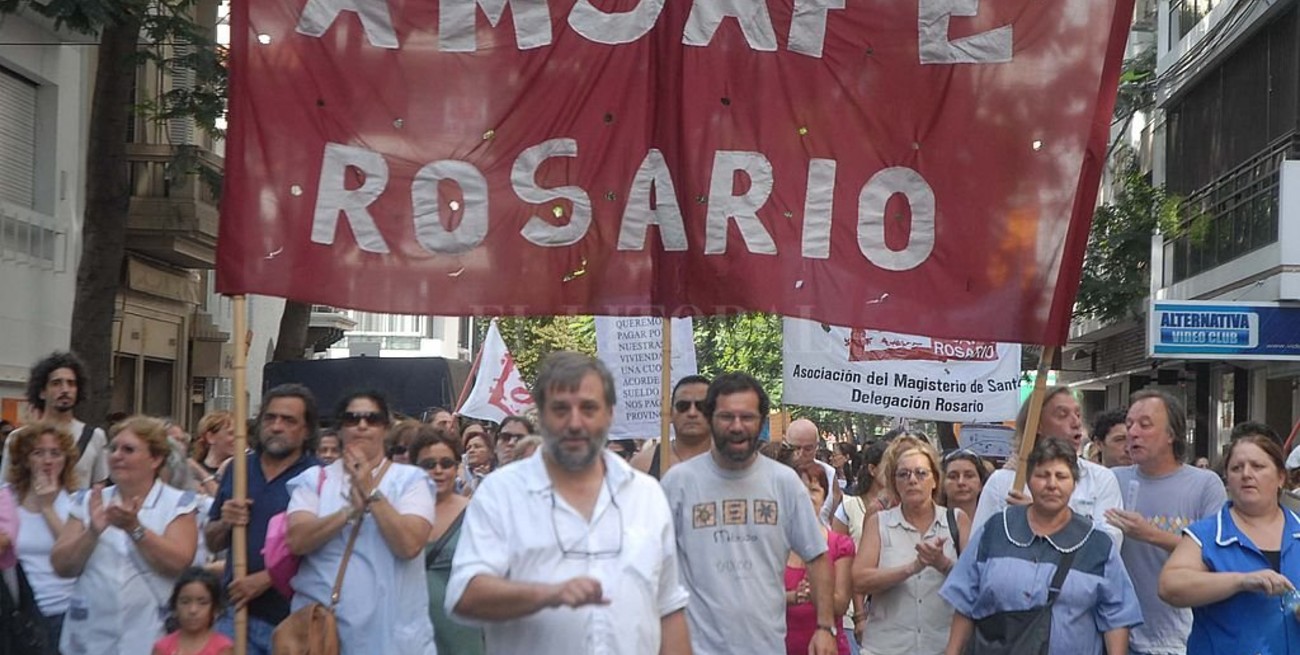Gustavo Terés: "Queremos volver a las escuelas, pero queremos una vuelta segura"