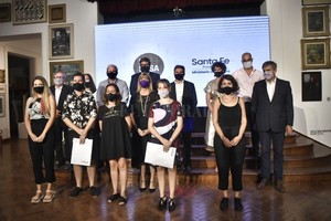 Gentileza Municipalidad de Santa Fe Los discursos del acto estuvieron a cargo de la vicegobernadora de la provincia de Santa Fe Alejandra Rodenas; del ministro de Cultura de la provincia, Jorge Llonch; y de la directora del Museo Provincial de Bellas Artes  Rosa Galisteo de Rodríguez , Analía Solomonoff.