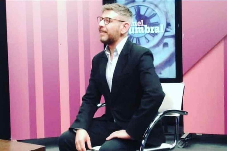 ELLITORAL_351861 |  Gentileza El Dr. Daniel Gastaldello es profesor adjunto de las Cátedras de Semiótica General y Seminarios de Semióticas Específicas. También Director del Grupo de Investigación en Semiótica de la Facultad de Humanidades y Ciencias (Fhuc-UNL).