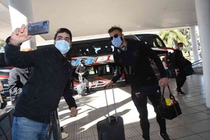 ELLITORAL_390375 |  Flavio Raina Cachorro  es optimista. Leo Burián y el cariño permanente de la gente de Colón: el golero uruguayo estaba puliendo los detalles finales para seguir defendiendo el arco del campeón.