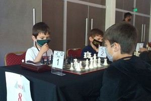 ELLITORAL_429493 |  Gentileza El niño recreíno (a la derecha), plenamente concentrado en una de las competiciones.