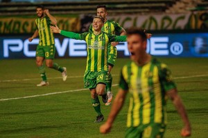 ELLITORAL_396007 |  Télam/Diego Izquierdo Telam, Mar del Plata, 09 de agosto de 2021: Gastón Lodico (24), festeja el gol de  Aldosivi, que enfrenta a Defensa y Justicia, en el cierre de la quinta fecha del torneo 2021 de la Liga Profesional de fútbol.
Foto: Diego Izquierdo7cf/Telam