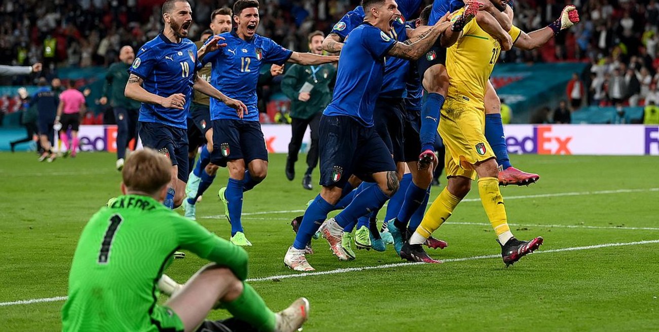 Italia derrotó a Inglaterra por penales y se consagró campeón de la Eurocopa