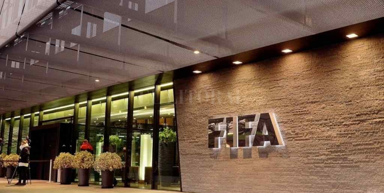 Tres clubes de Europa iniciaron acciones legales a FIFA y UEFA