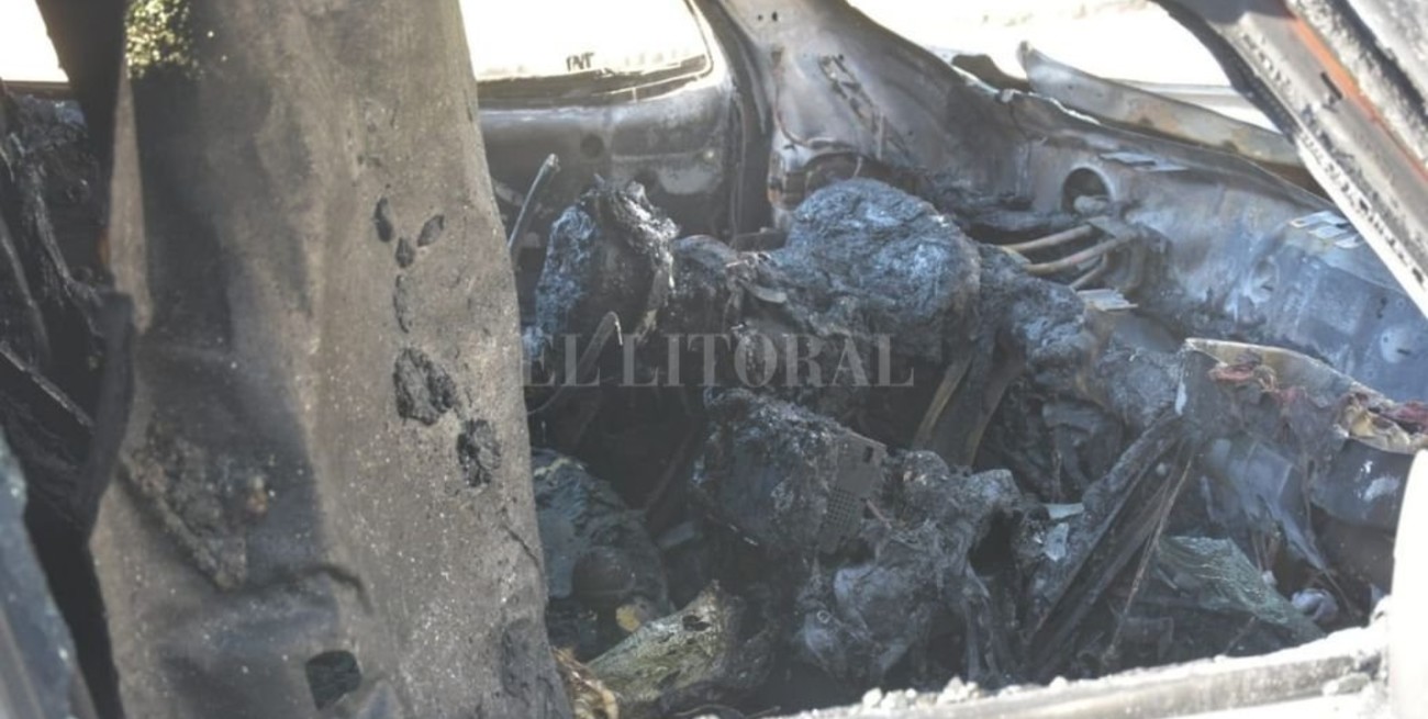 Seis vehículos incendiados en la ciudad de Santa Fe