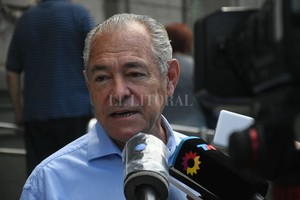 ELLITORAL_418222 |  Pablo Aguirre Hacían campaña con dónde vivía nuestra candidata, y ellos, que viven en Santa Fe, votaban en contra de los intereses santafesinos , disparó el diputado electo.