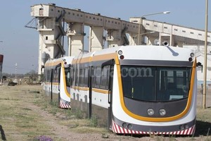 ELLITORAL_122520 |  Archivo El Litoral / Guillermo Di Salvatore Los coches aguardan en el puerto desde 2011