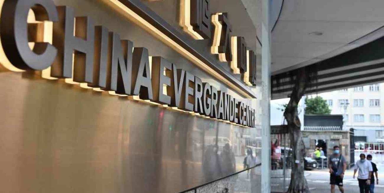 Evergrande anunció el pago de intereses por US$ 35,9 millones para llevar calma a los mercados