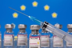 La Unión Europea, dispuesta a "discutir" la liberación de las patentes de las vacunas contra el Covid-19