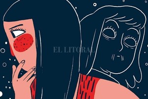 ELLITORAL_425749 |  Penguin Random House / Salamandra Graphic A través de  Naftalina , Sole Otero obtuvo el XIII Premio Fnac-Salamandra Graphic.