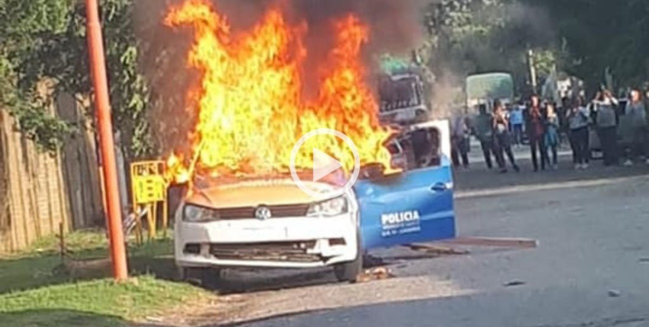Chabás: un partido de la liga local terminó con un móvil policial incendiado