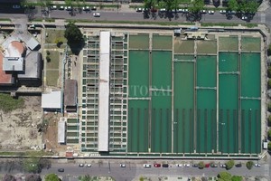 Fernando Nicola Potabilización. En estos piletones ubicados en barrio Candioti Sur se trata el agua de río que luego viaja a los hogares de la ciudad para su consumo.