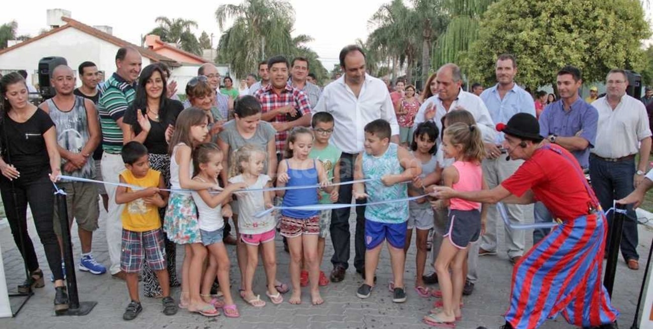 Inauguraron obras de pavimento en barrio Ledesco