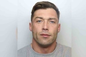 ELLITORAL_434313 |  West Yorkshire Police Jonathan Cahill, el ladrón sexy que arrasa en las redes sociales.