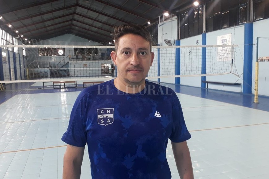 ELLITORAL_431451 |  El Litoral Alejandro  Chiqui  Fernández, el entrenador en jefe.